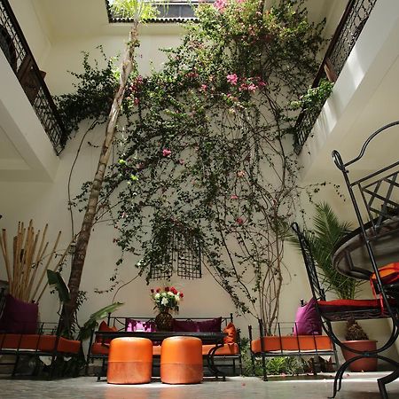 Riad White Flowers Marrakesh Extérieur photo